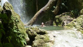 Mele Cascade, Efate.