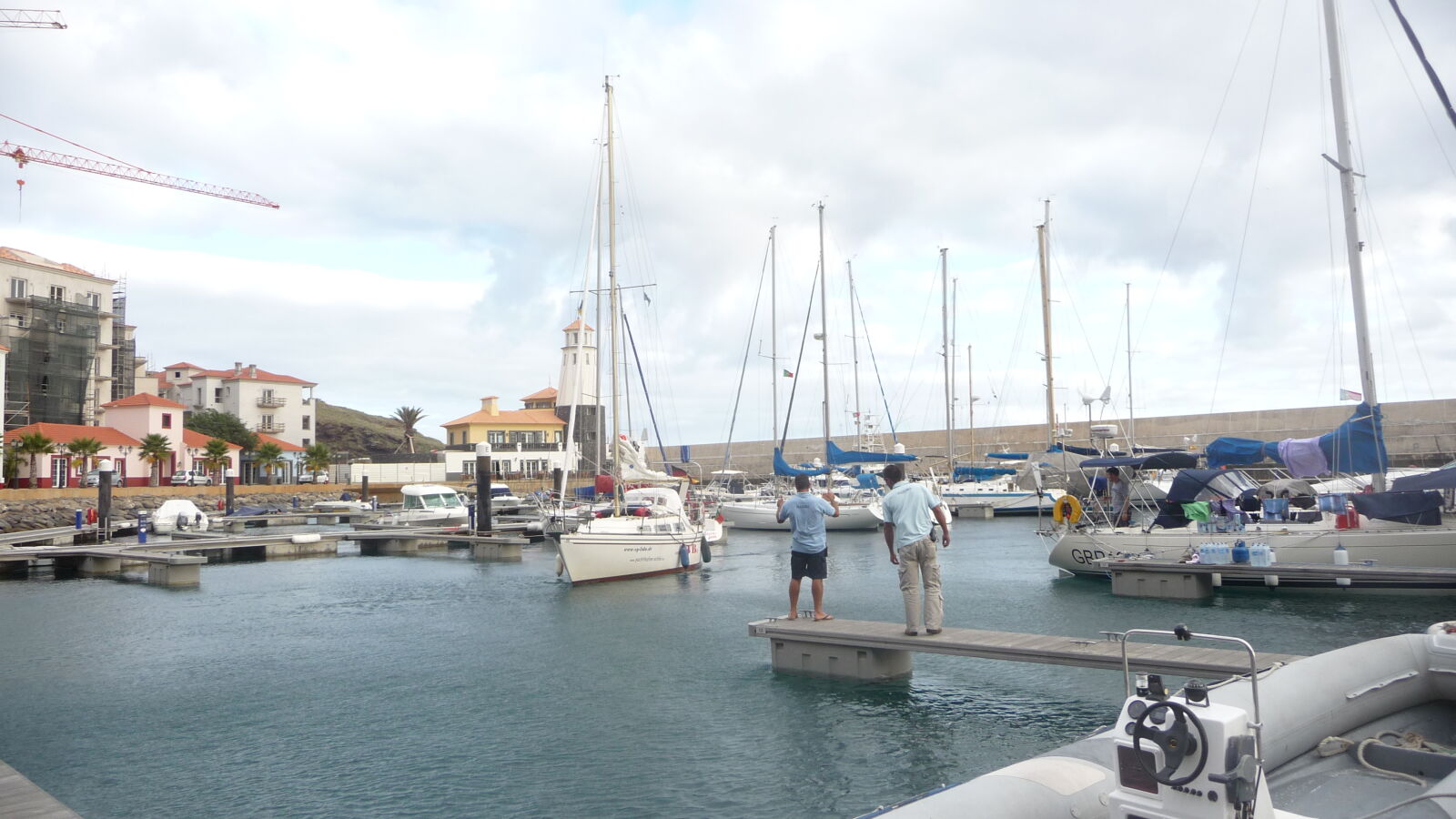 Marina Quinta do Lorde, SY Lida lÃ¤uft ein.