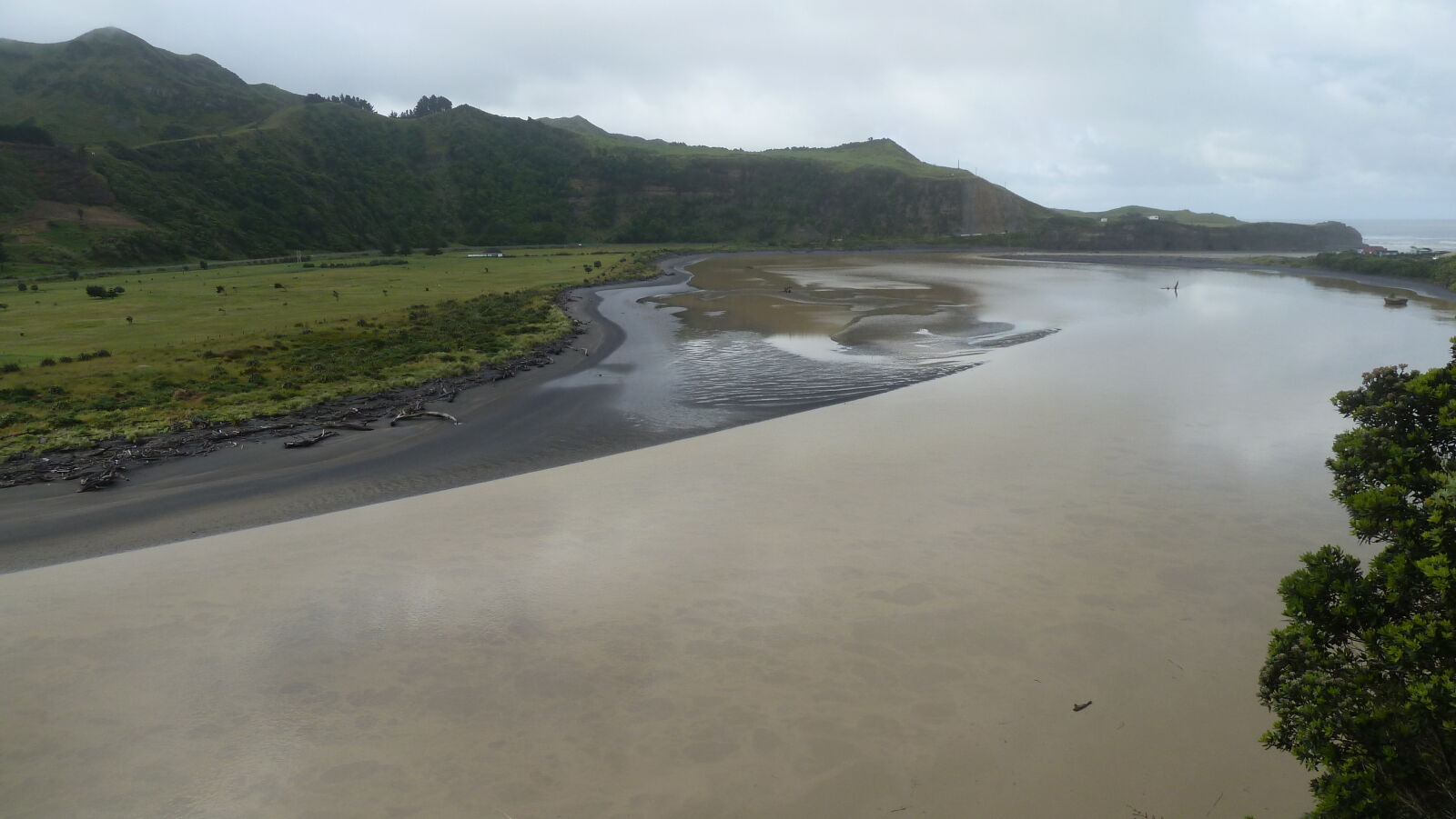 Mokau.