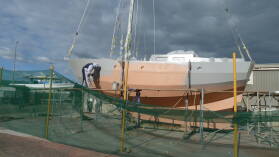 Zweite Schicht, High Build Epoxy.