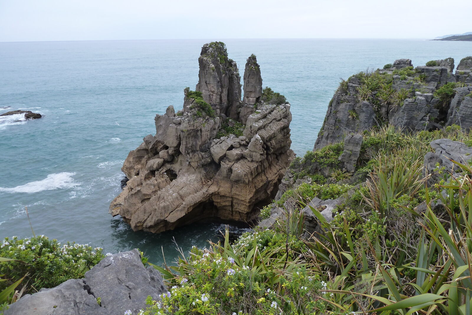 Pancake Rocks.