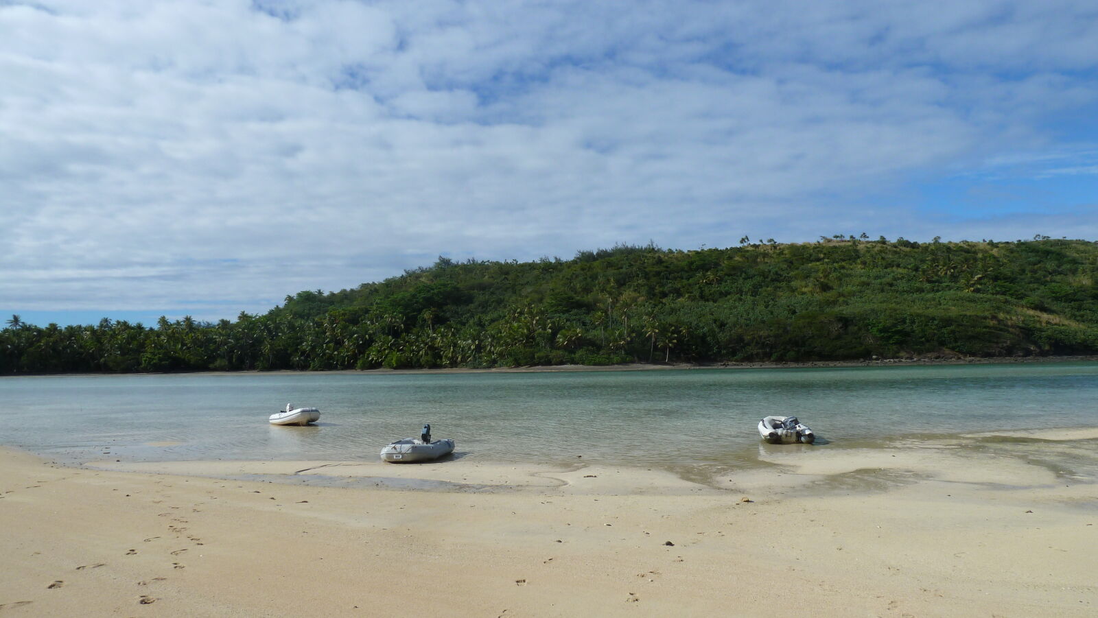 Sawa-I-Lau.