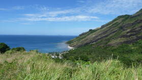 Wanderung in den Hügeln von Yalombi Bay, Waya.