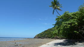 Yalombi Bay, Waya.
